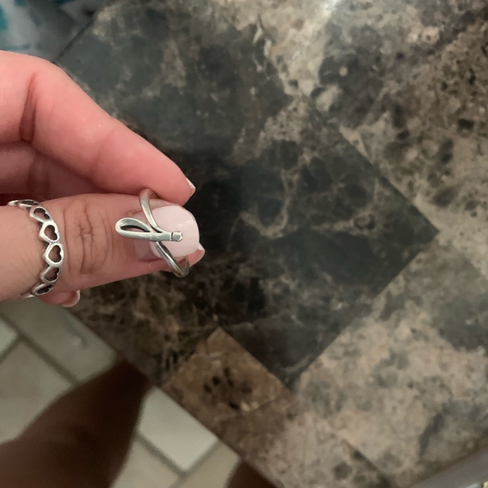 James avery “J” ring